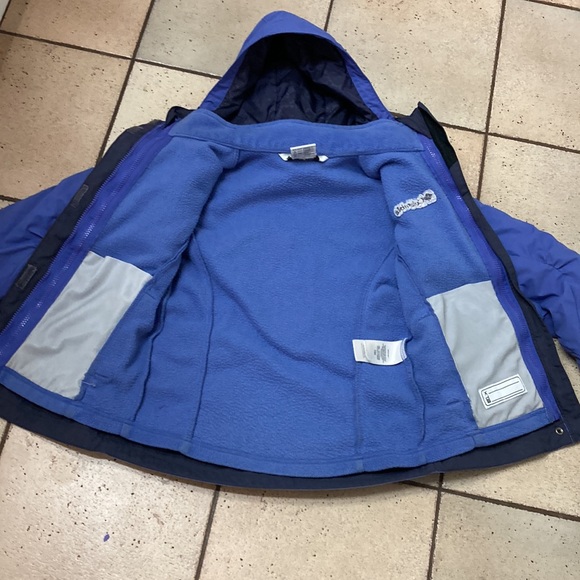 Columbia winter jacket with removable liner - Picture 12 of 16